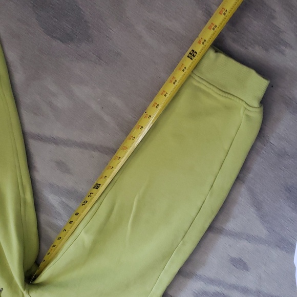 Lululemon line green scuba johgers size 4 - Picture 10 of 11